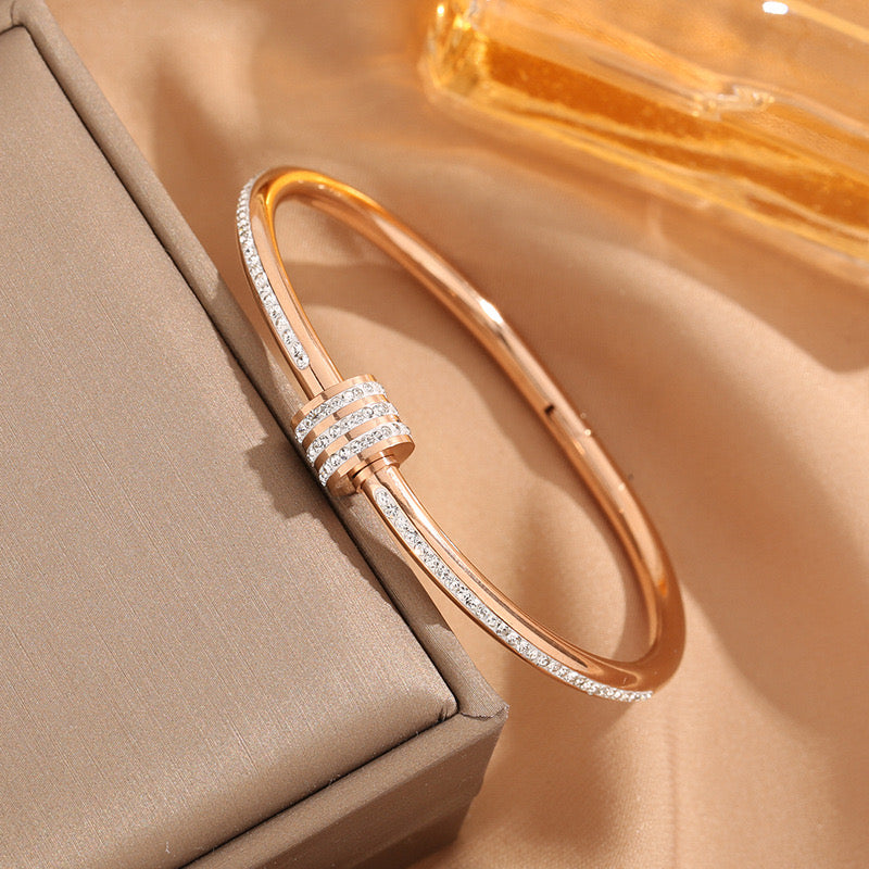 Simple Style Plating Bangle