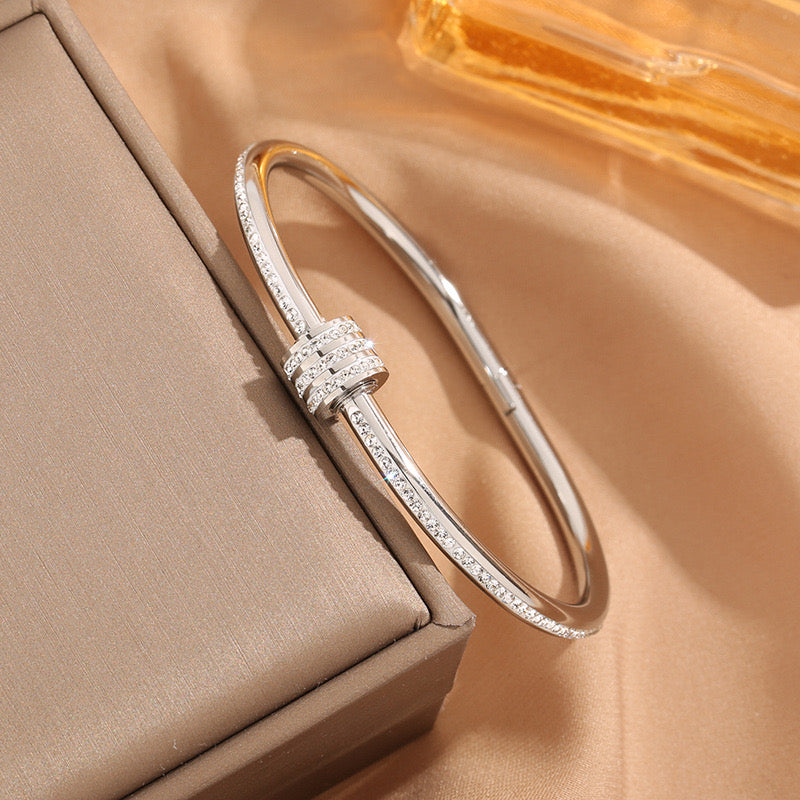 Simple Style Plating Bangle